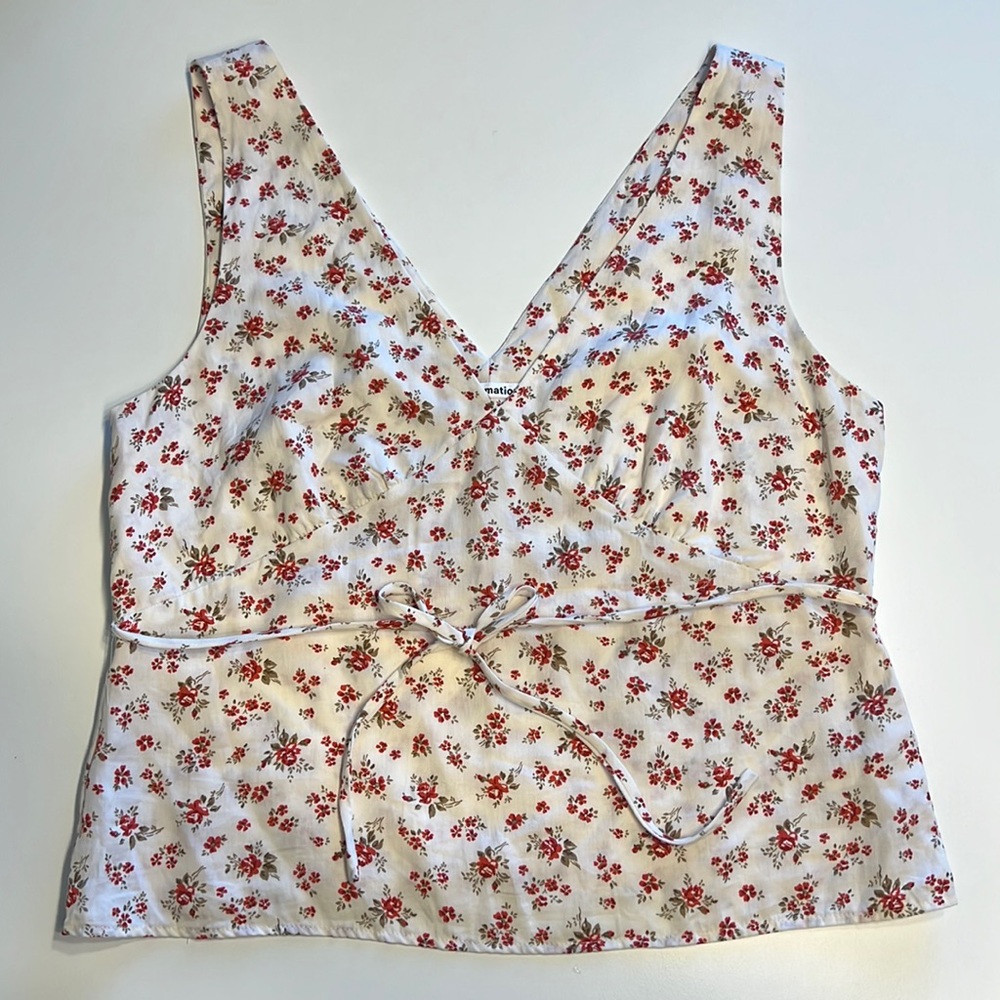 Reformation floral top- size M